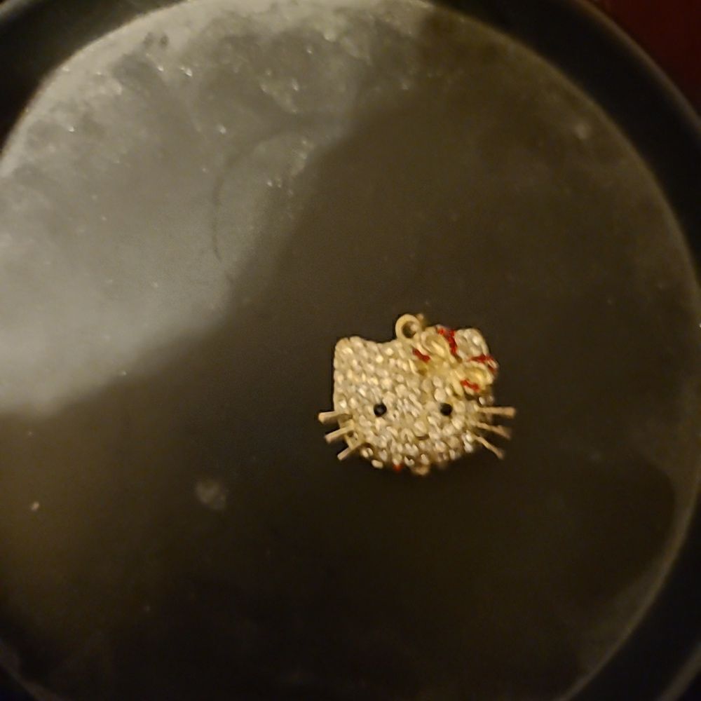 Hello Kitty Charm